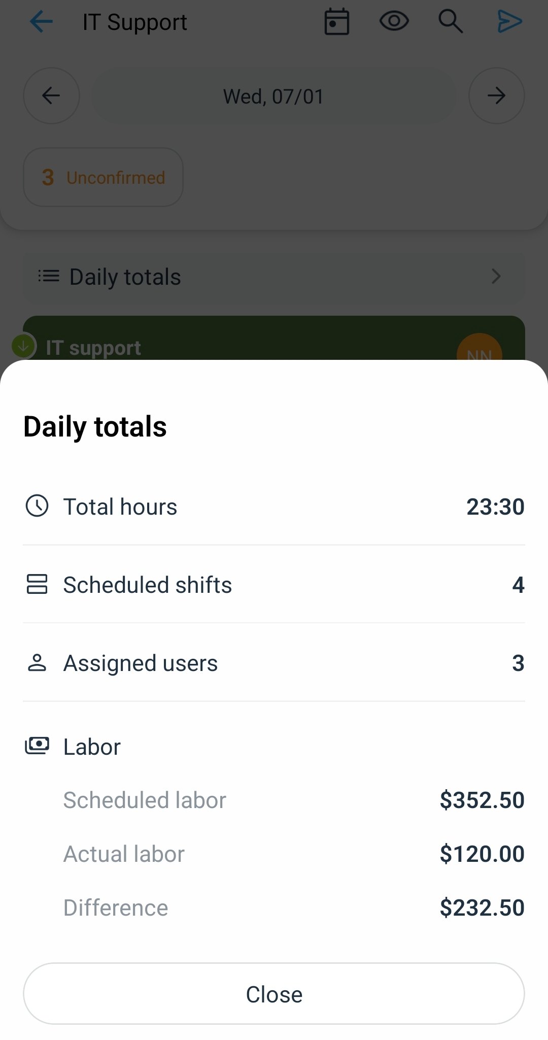 Daily totals in the Connecteam mobile app